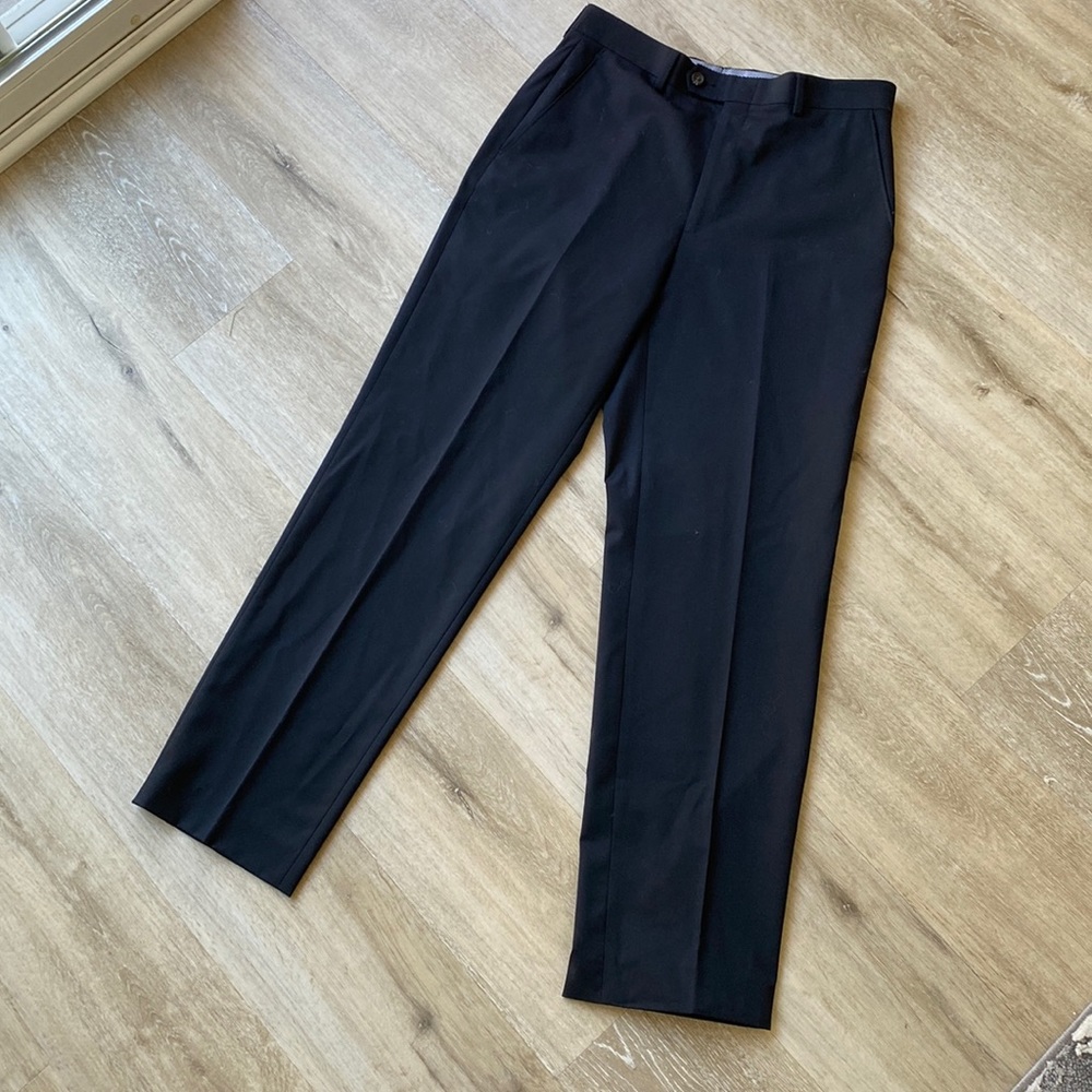 Black classic trousers, slim fit